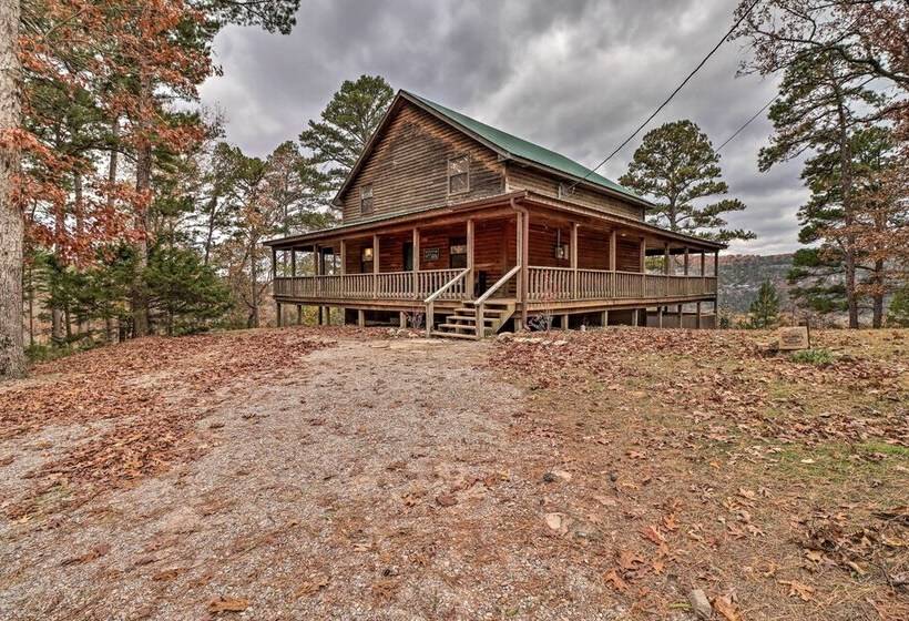 Piney Bluff Retreat With Mountain Views!