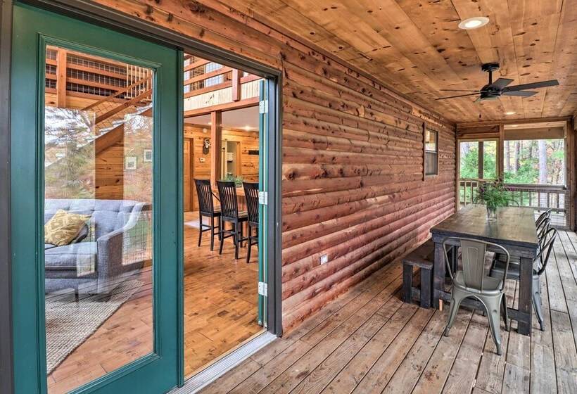 Piney Bluff Retreat With Mountain Views!