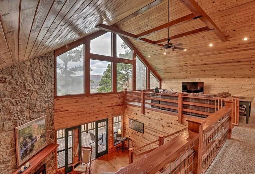 Piney Bluff Retreat With Mountain Views!