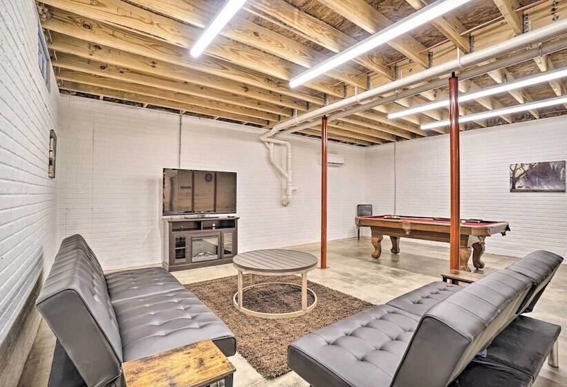 Quiet Pines Cabin Hocking Hills W/ Hot Tub & Pond