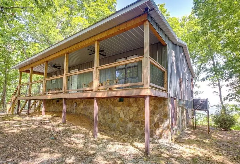 Renovated Cabin W/ Decks, Views, & Fire Pit!