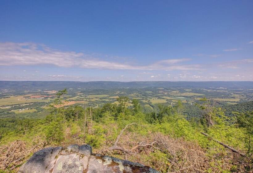 Renovated Cabin W/ Decks, Views, & Fire Pit!