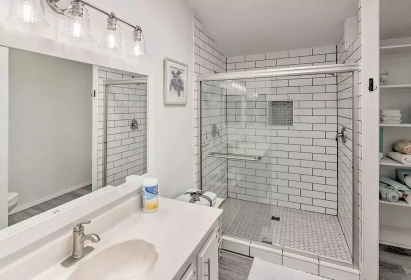 Riverfront Bullhead City Home W/ Private Dock