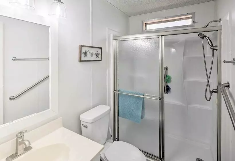 Riverfront Bullhead City Home W/ Private Dock