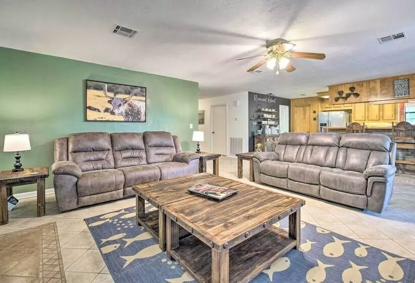 Riverfront Hunstville Home W/ Deck & Chiminea
