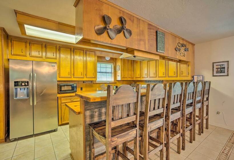 Riverfront Hunstville Home W/ Deck & Chiminea