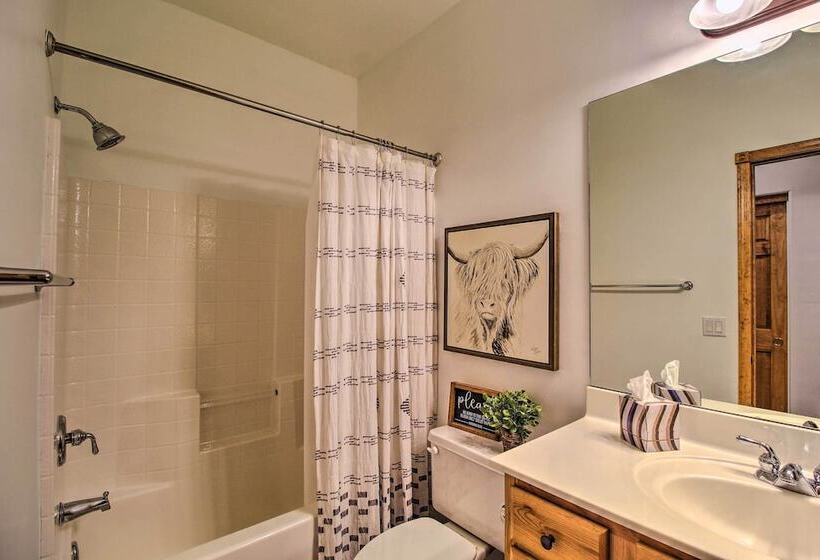 Show Low  A To Z Cabin  With Deck & Gas Grill!