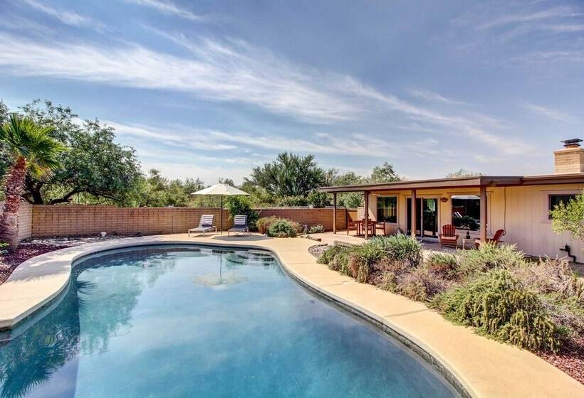 Stylish Tucson Home W/ Patio & Private Pool!