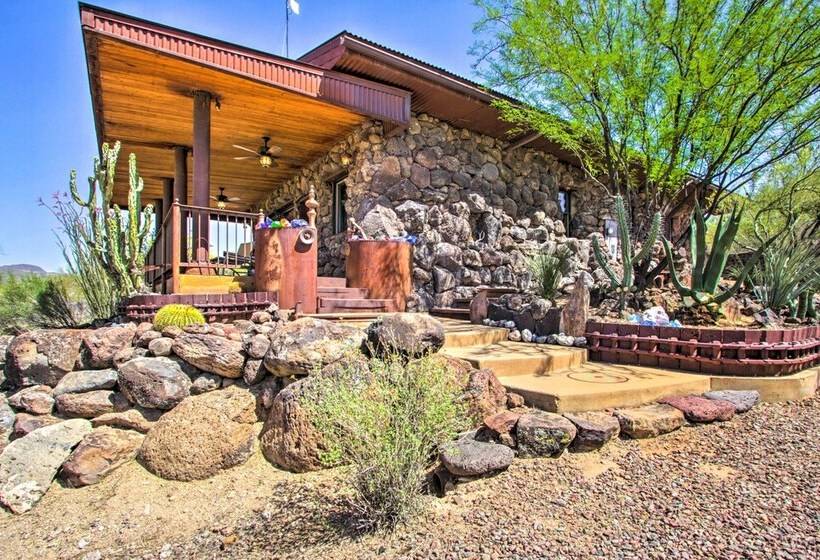 Unique Phoenix Abode W/ 2 Tier Patio & Grills