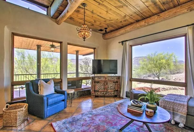 Unique Phoenix Abode W/ 2 Tier Patio & Grills