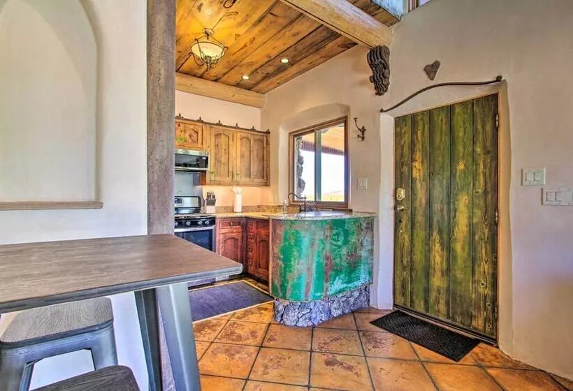 Unique Phoenix Abode W/ 2 Tier Patio & Grills