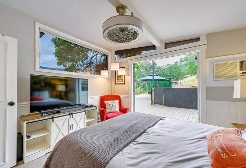 Updated Three Rivers Vacation Rental W/ Gas Grill