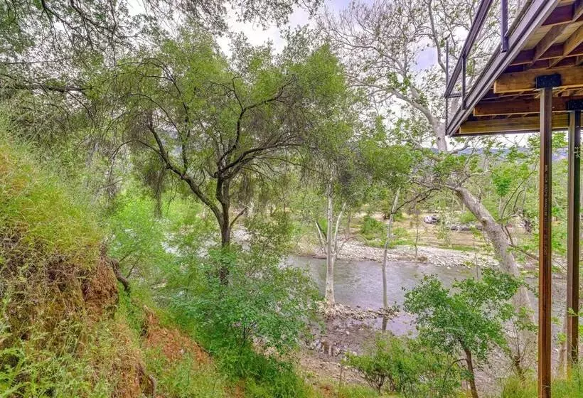 Updated Three Rivers Vacation Rental W/ Gas Grill