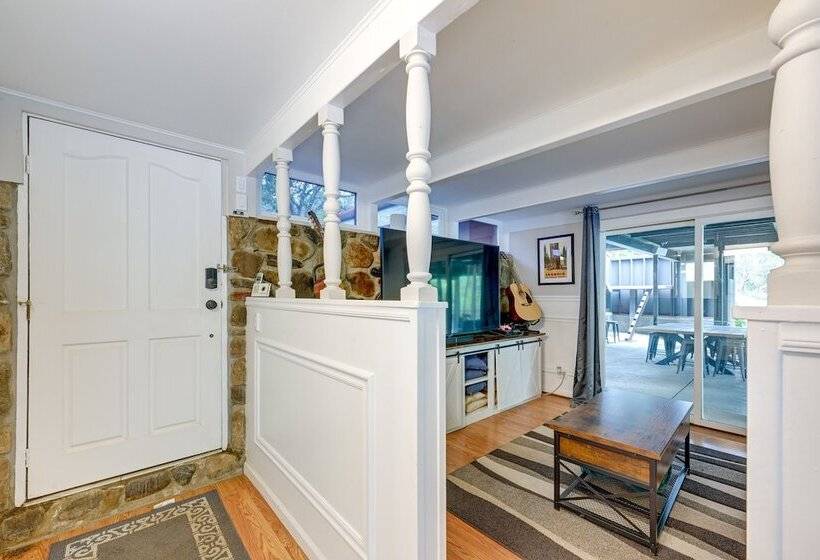 Updated Three Rivers Vacation Rental W/ Gas Grill