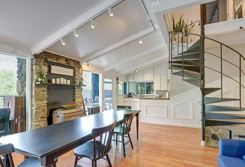 Updated Three Rivers Vacation Rental W/ Gas Grill