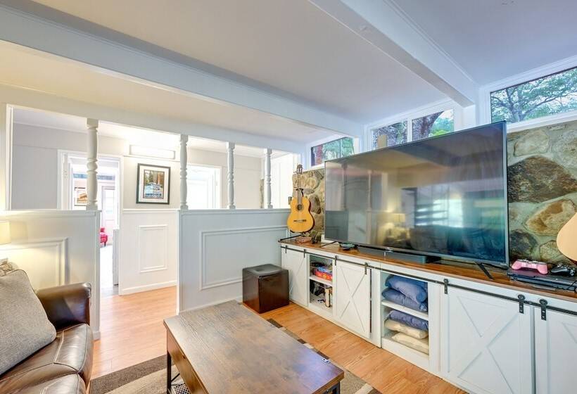 Updated Three Rivers Vacation Rental W/ Gas Grill