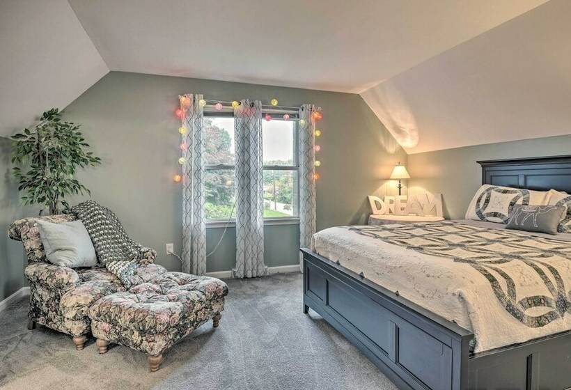 Whitetail Ridge New Cumberland Home With Yard!