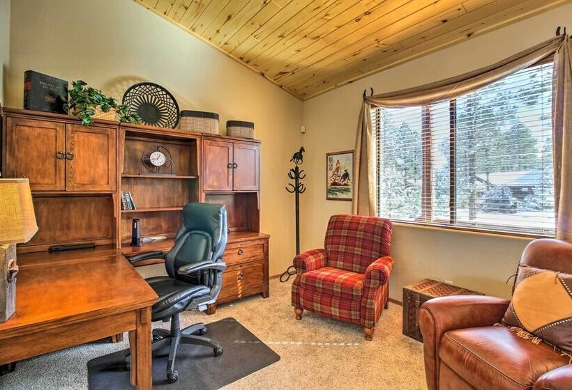 Wooded Show Low Home Near Fool Hollow Lake!
