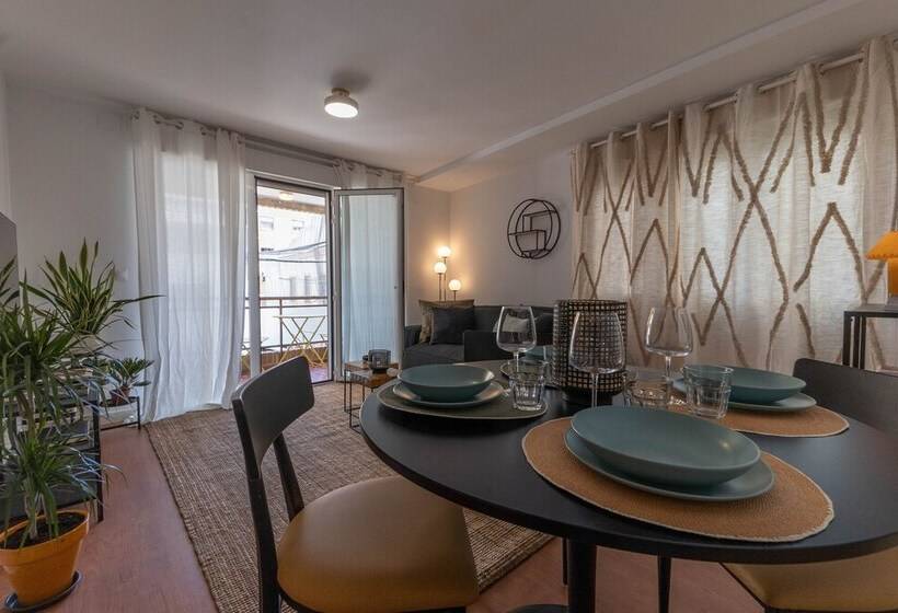 Amazinn Places Cabañal Boutique