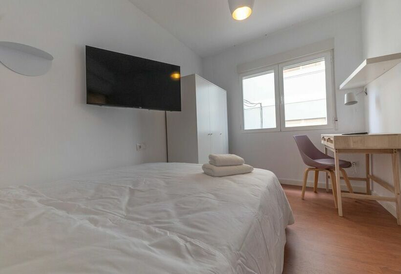 Amazinn Places Cabañal Boutique