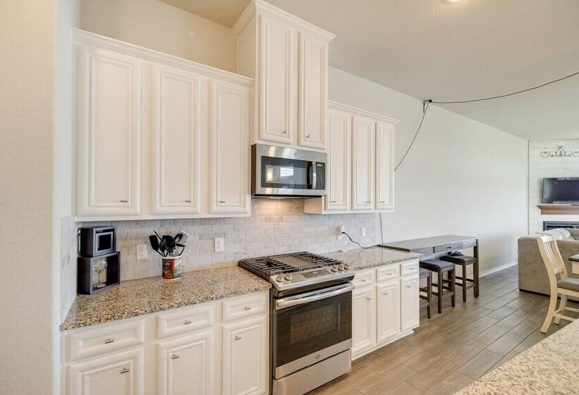 Bay View La Porte Home Rental: Steps To Beach!