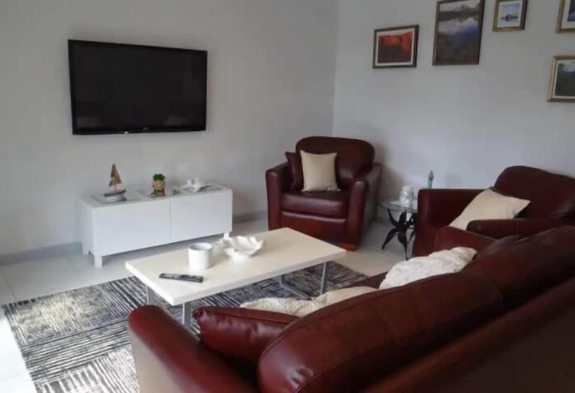 민박 Victor Holidays