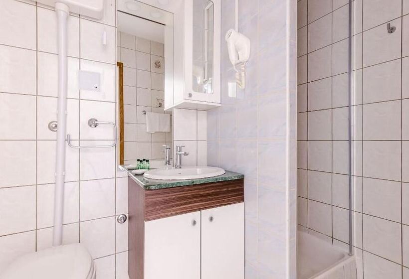 تختخواب و صبحانه Villa Paradiso