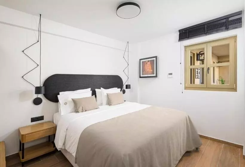 Casa Di Gaga Luxury Suites