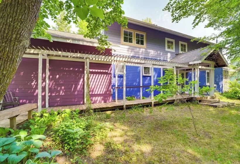 Charming Clitherall Cabin On West Battle Lake