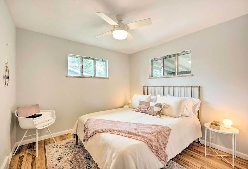 Chic Boulder Home W/ Yard < 3 Mi To Pearl St!