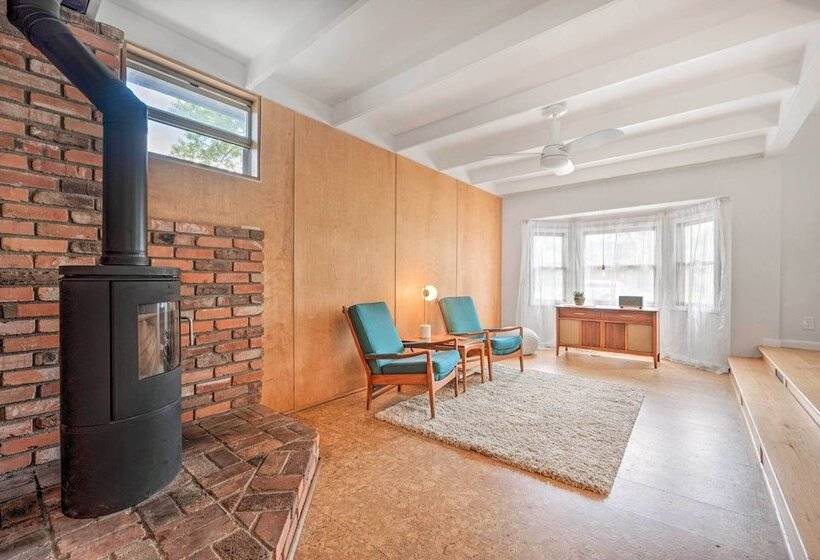 Chic Boulder Home W/ Yard < 3 Mi To Pearl St!