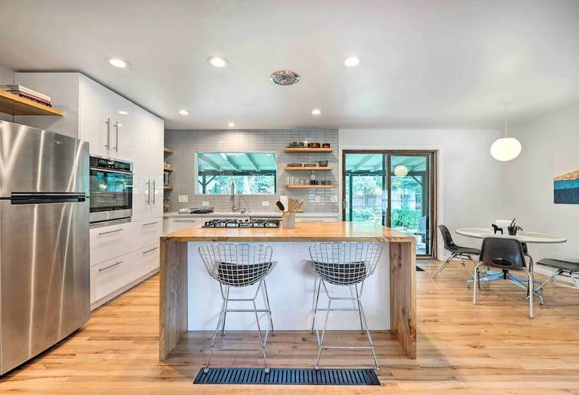 Chic Boulder Home W/ Yard < 3 Mi To Pearl St!