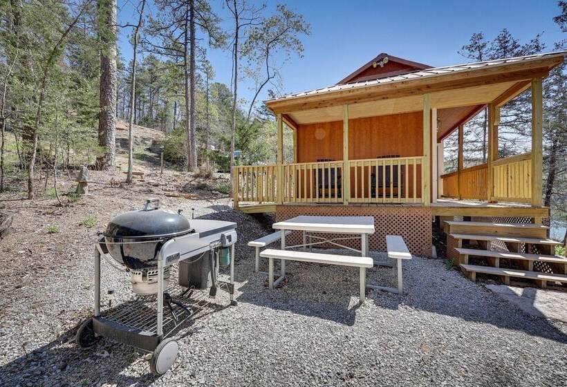 Cliffside Eureka Springs Cabin W/ Beaver Lake View