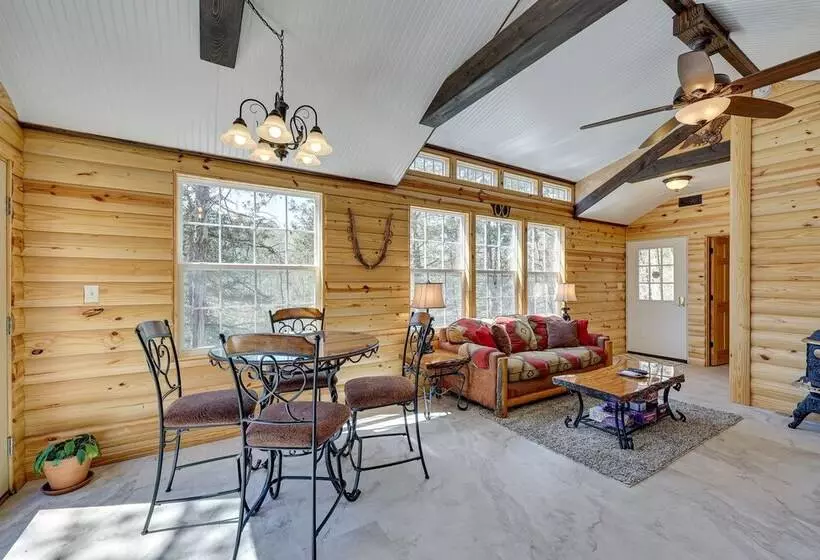 Cliffside Eureka Springs Cabin W/ Beaver Lake View