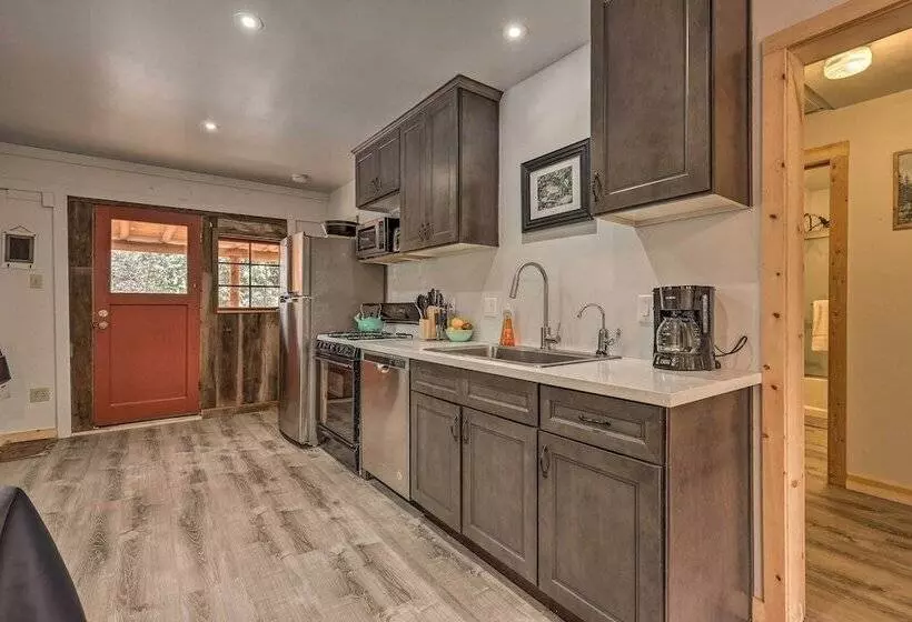 Creekside Cabin 8 Mi To Kings Canyon National Park