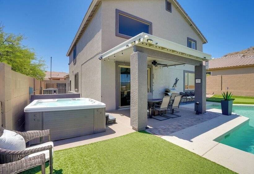 Spacious Goodyear Home W/ Hot Tub & Pool!