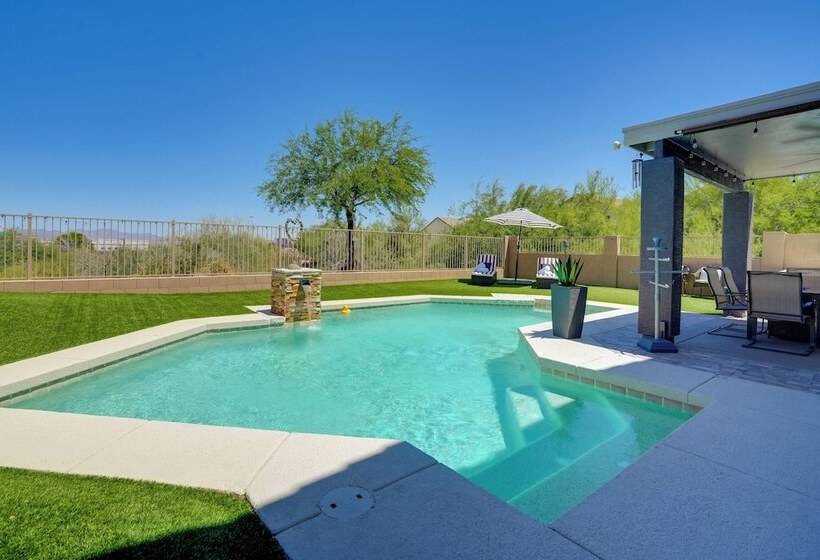Spacious Goodyear Home W/ Hot Tub & Pool!