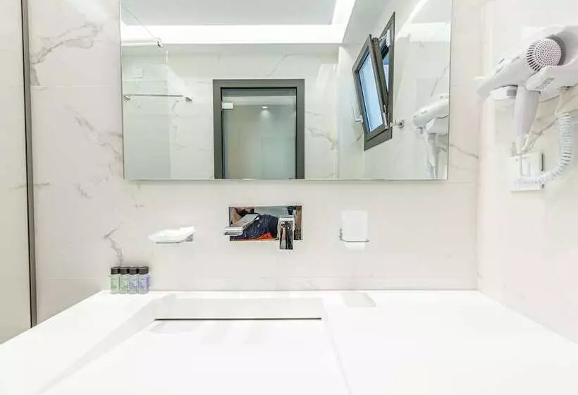 Hotelli Bareti Boutique