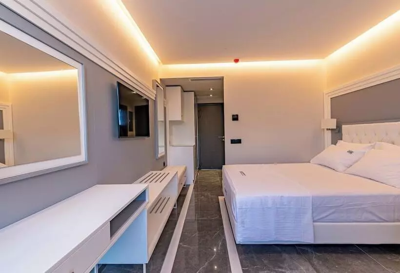 Hotelli Bareti Boutique