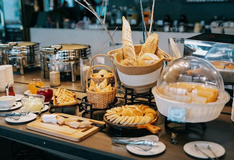 בית מלון כפרי Eco Cozy Beachfront Resort Chaam