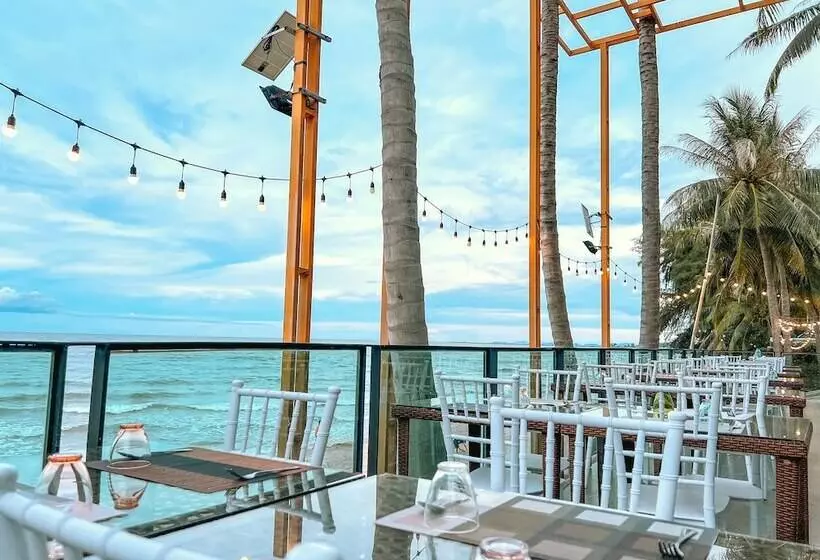 ホテル Eco Cozy Beachfront Resort Chaam