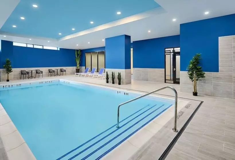 Hotelli Hampton Inn By Hilton Hamilton