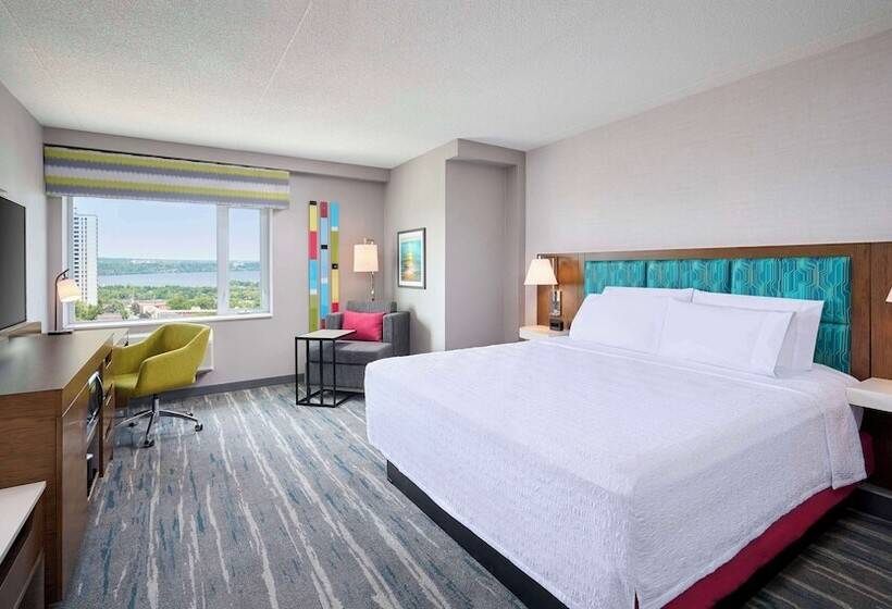فندق Hampton Inn By Hilton Hamilton