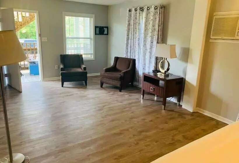 Hotelli Ocean One Inn