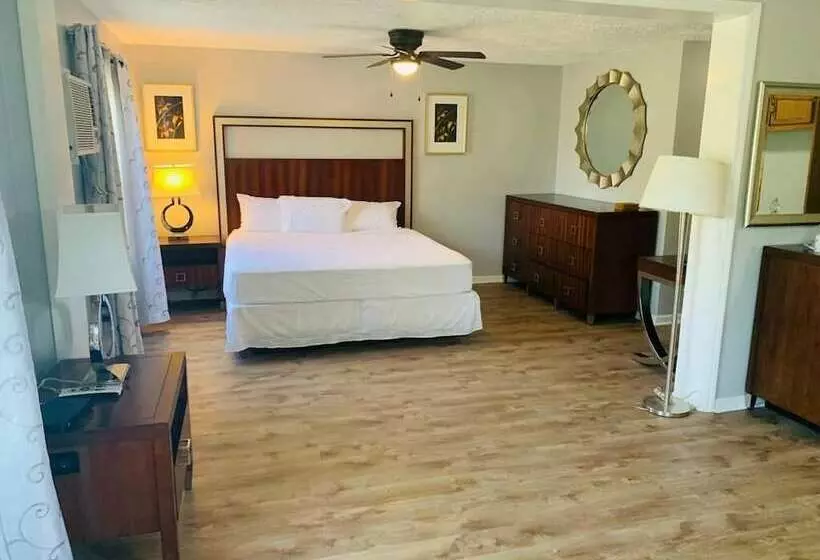 Hotelli Ocean One Inn