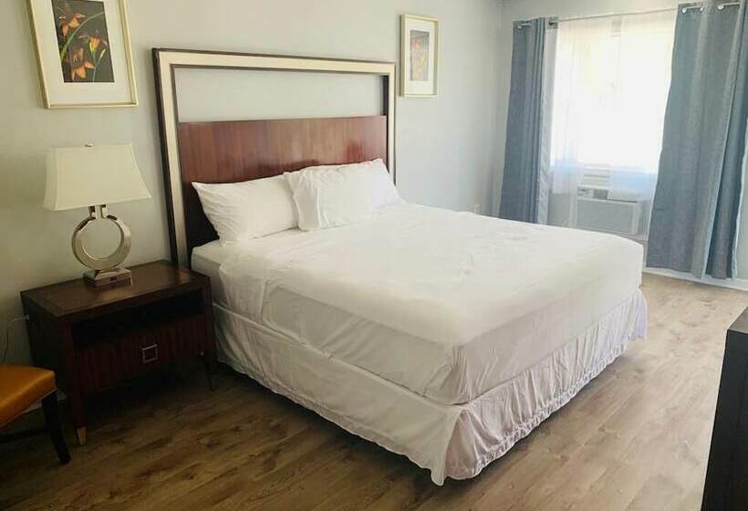 فندق Ocean One Inn