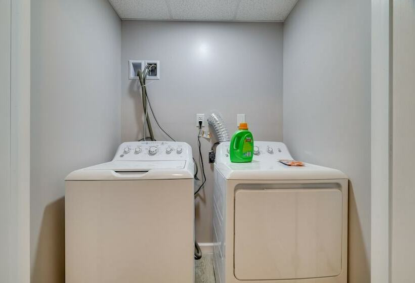 Lakefront Long Pond Home W/ Deck!