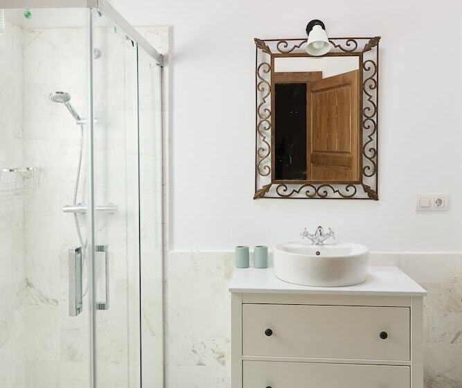 Los Apartamentos Del Palacio