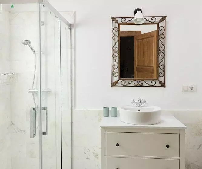 Los Apartamentos Del Palacio