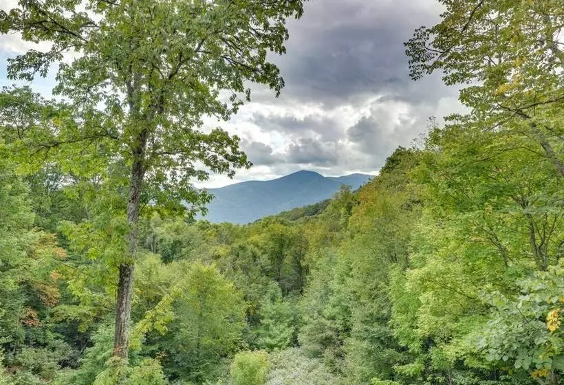 Luxe Blue Ridge Mountain Retreat W/ Sauna + Creek!